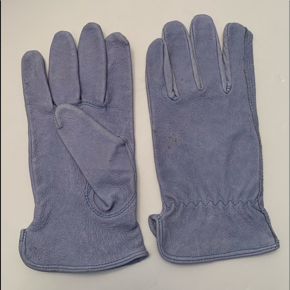 Women’s blue suede leather gloves, unlined